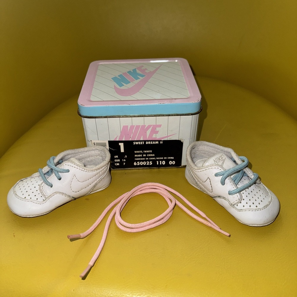 Nike 1995 Sweet Dream 2 Unisex Baby Shoes Size 1 Tin Box 650025 110 00 Vintage